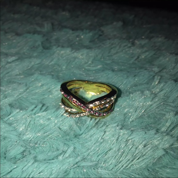 Cute ring - Picture 3 of 3